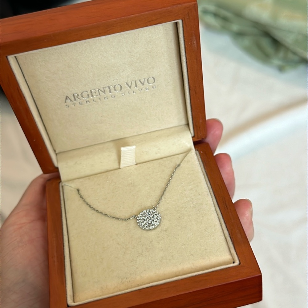 Circle Pendant Necklace
